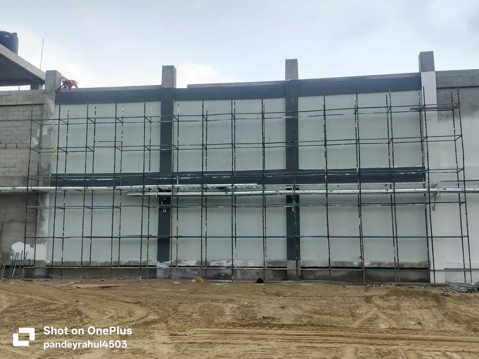 External Cladding & Finishing